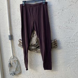 Eileen fisher large cassis tencel blend leggings.
